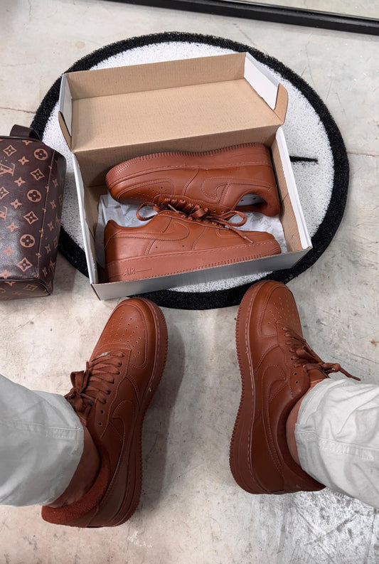 Tênis Air Force Luxo Cacau – Design premium com acabamento rico em detalhes