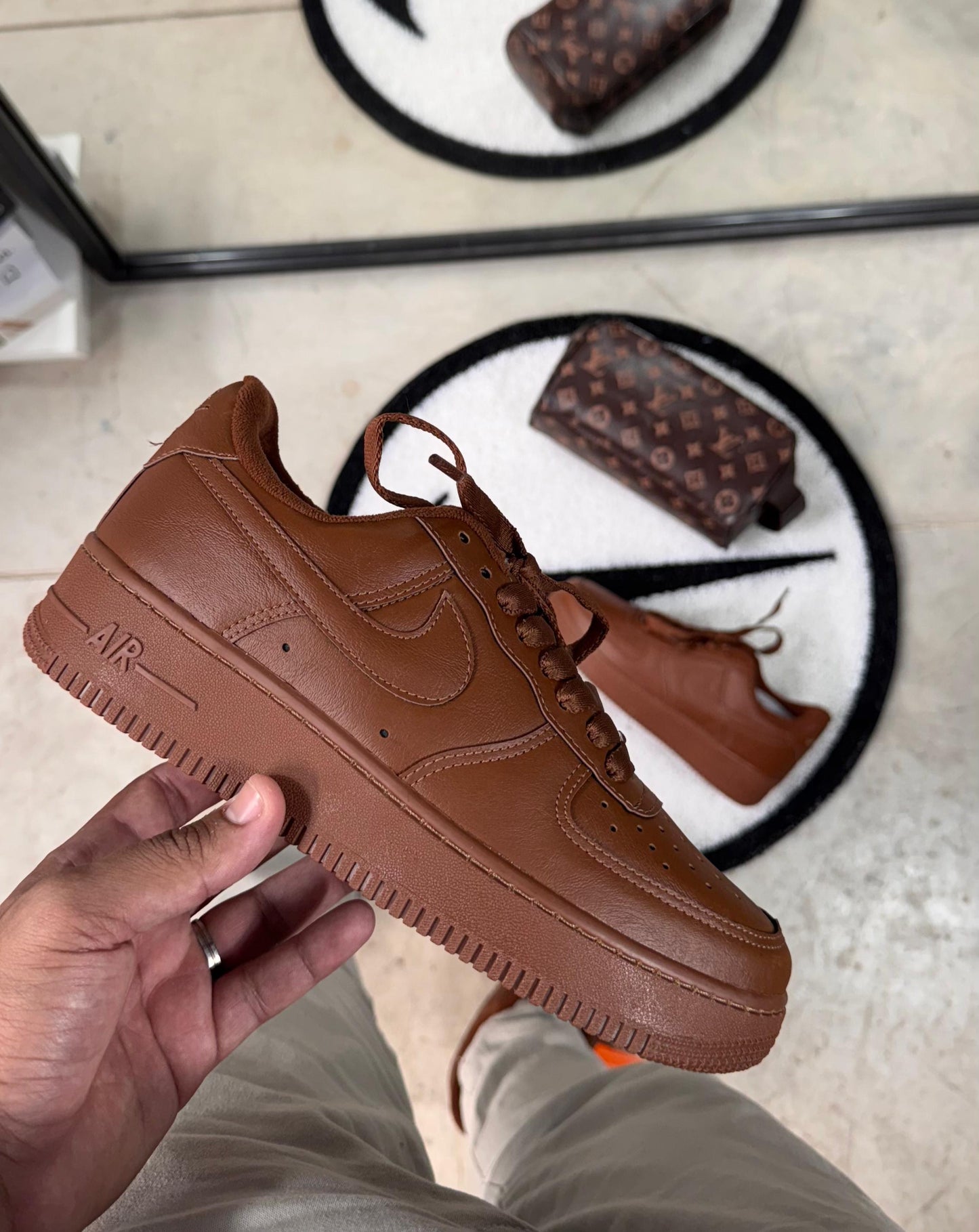 Tênis Air Force Luxo Cacau – Design premium com acabamento rico em detalhes