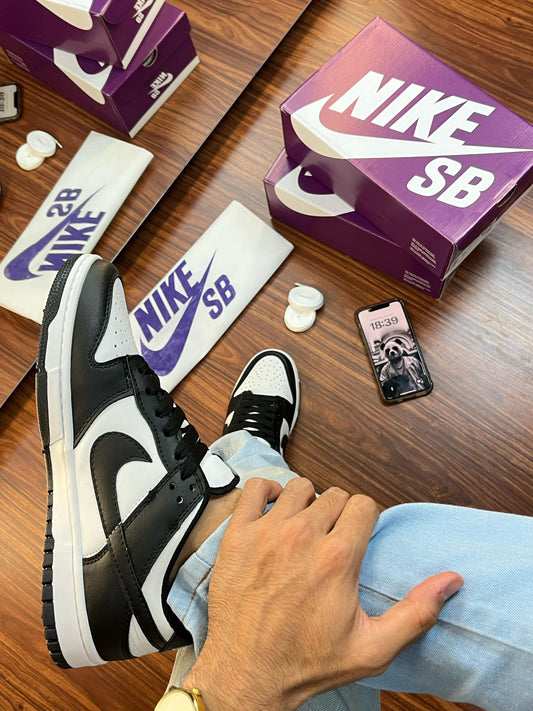 Tênis Dunk Low Panda – Versatilidade total com DNA das ruas