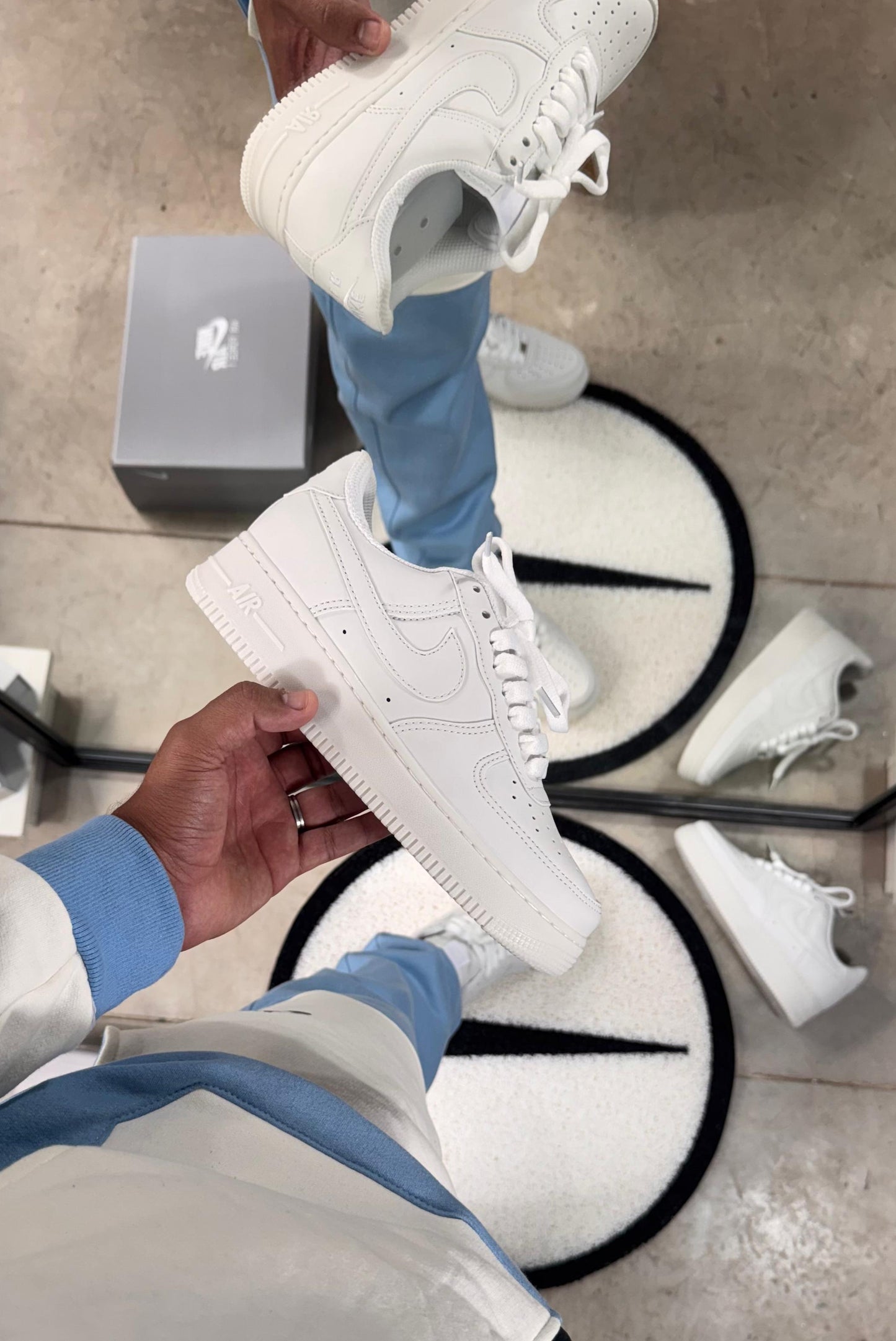 Tênis Nike Air Force 1 Branco Luxo – Estilo atemporal com acabamento premium