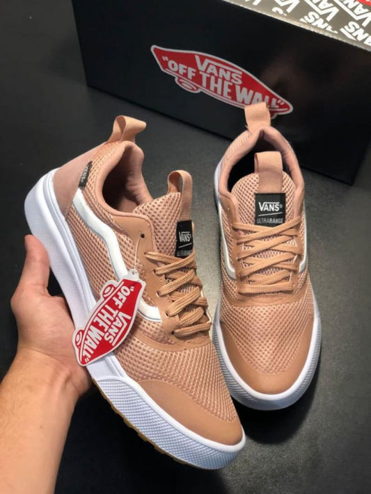 Tênis Vans UltraRange Rapidweld Salmão – Performance leve com estilo marcante